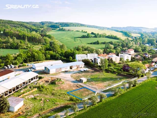 Pozemek 500m2, okres Benešov