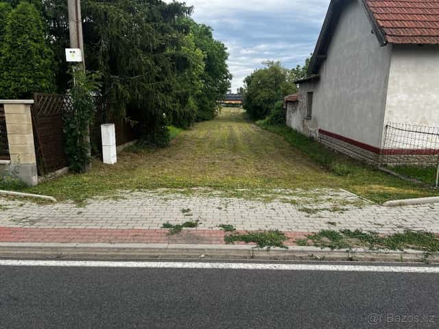 Pronájem pozemku, okres Mělník