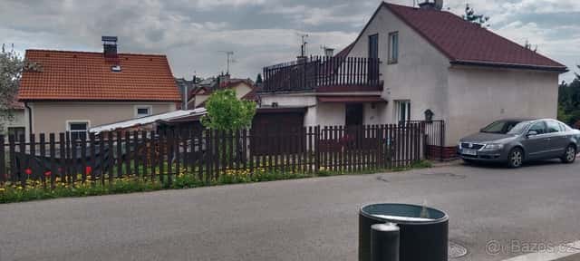 Rodinný dům v Lomnici nad Popelkou, okres Semily