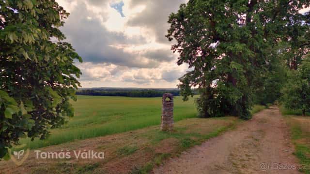 Prodej pole v Moravském Krasu – 3 748 m2 – Suchdol, okres Blansko