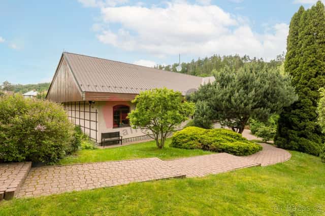Luxusní Rodinný Dům na Prodej ve Hvězdonicích, okres Benešov