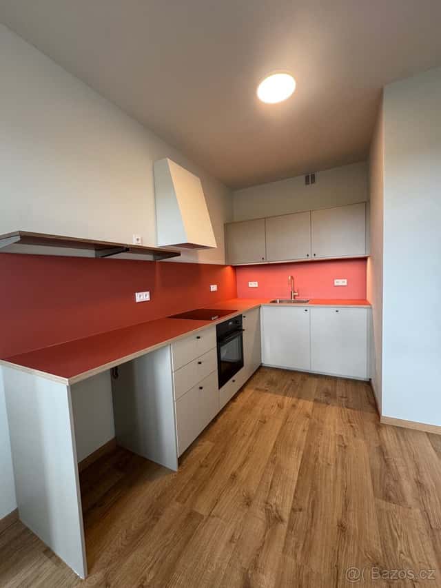 Pronájem bytu 2kk 54m2, Praha 9