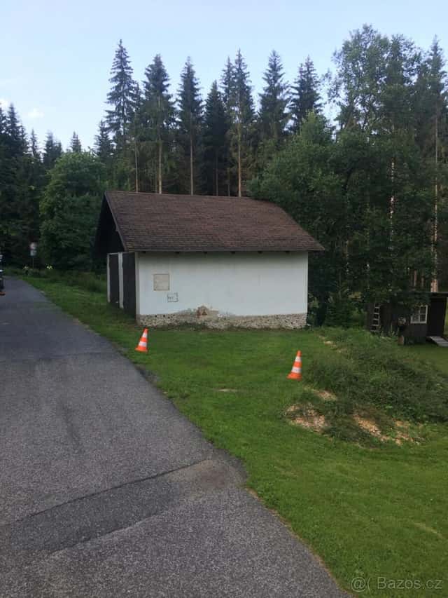 dvougaráž, okres Jablonec nad Nisou