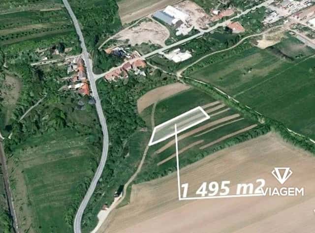 Pole 1 208 m², okres Hodonín