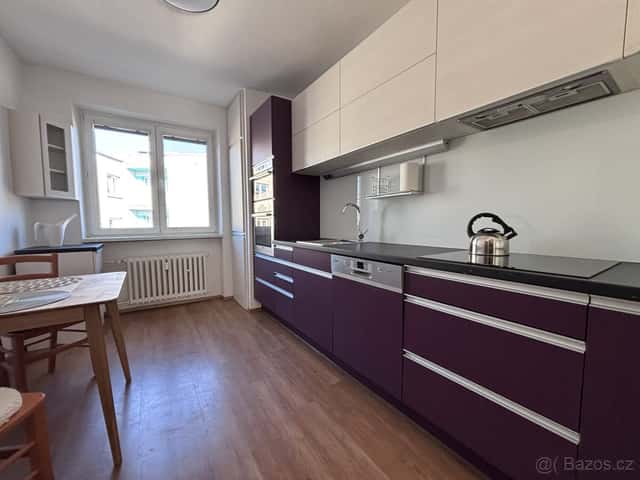 Pronájem bytu 3+1, Školní, Doubravka, 17500 Kč/měs, 73 m2, okres Plzeň-město