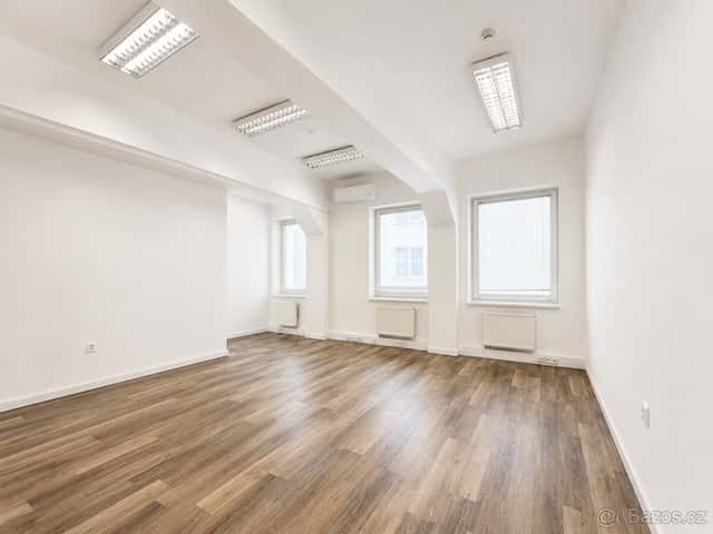 Pronajem kancelare 31 m2 bez provize Praha 2 Vinohrady, Praha 2