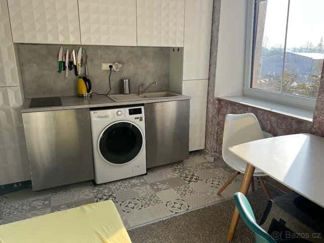 Apartmán 1kk, Svoboda n. Ú., od 3/27, okres Trutnov