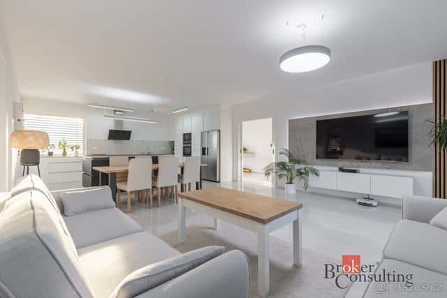 Prodej, domy/rodinný, 259 m2, 69635 Dambořice, Hodonín [ID 8, okres Hodonín