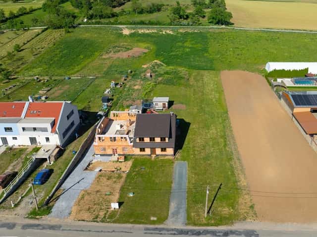Prodej stavebního pozemku 1 000 m², Pozořice, ev.č. 20396, Brno venkov, okres Brno-venkov