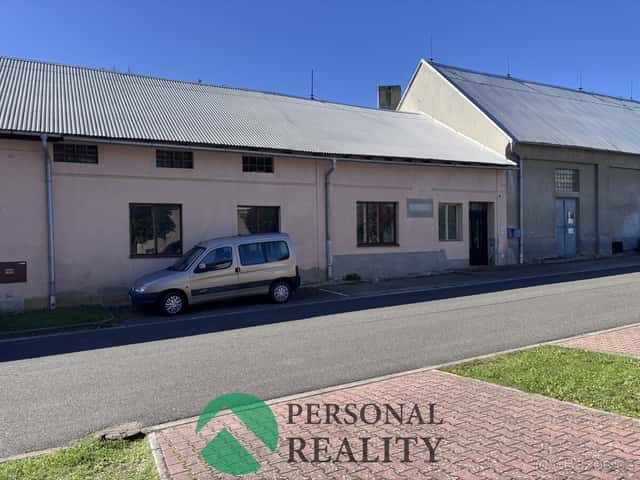 Pronájem skladu 172 m², Chlumec nad Cidlinou IV, ev.č. 03382, okres Hradec Králové