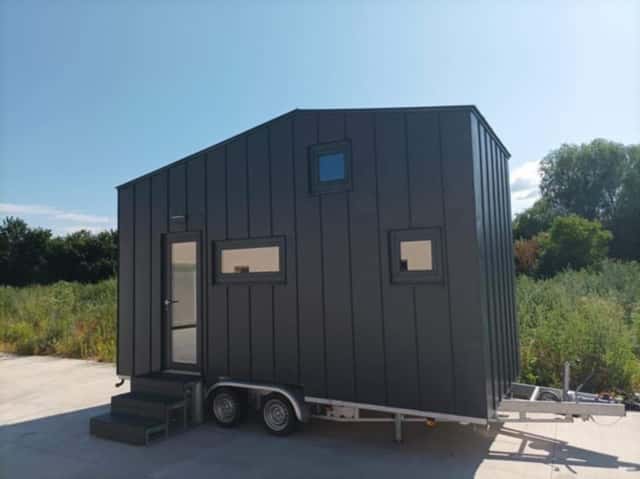 nový Tiny House na podvozku Vlemmix – ihned k odběru, okres Praha-východ