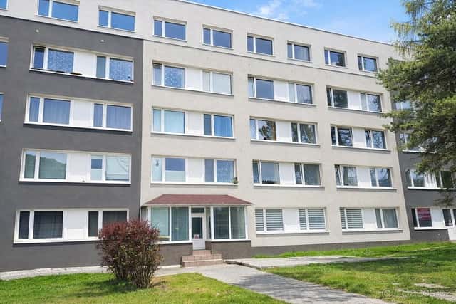 Pronájem nebytového prostoru 36m2, kancelář, sklad, prodejna, okres Kladno