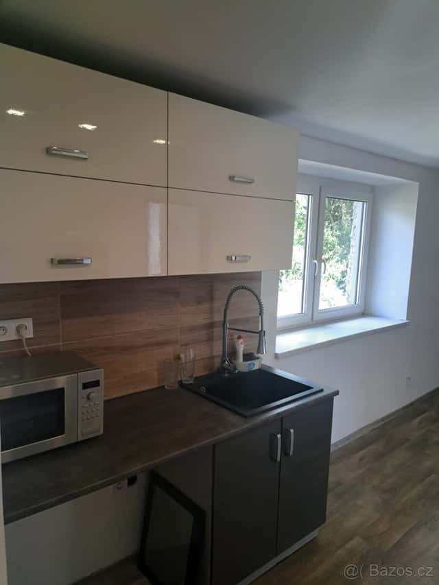 Pronájem RD Prostředkovice 2+1, zahrada 500m2, okres Jihlava