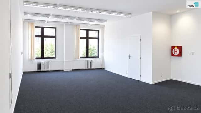 pronájem prodejny 55 m2 v Ostravě Hrabůvce, okres Ostrava-město