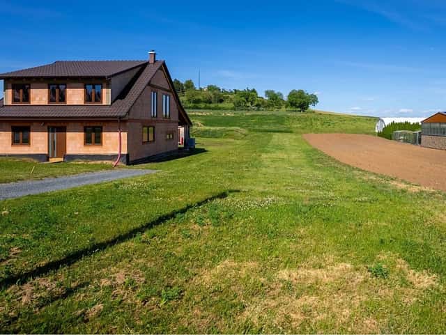 Prodej stavebního pozemku 2 000 m², Pozořice, ev.č. 20397, Brno venkov, okres Brno-venkov