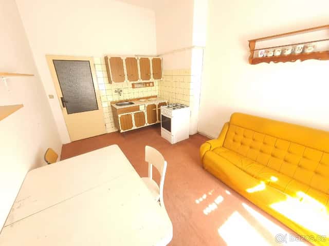 Anděl. 1+1 zařízený. 48m2. Skvělá lokalita, Praha 5