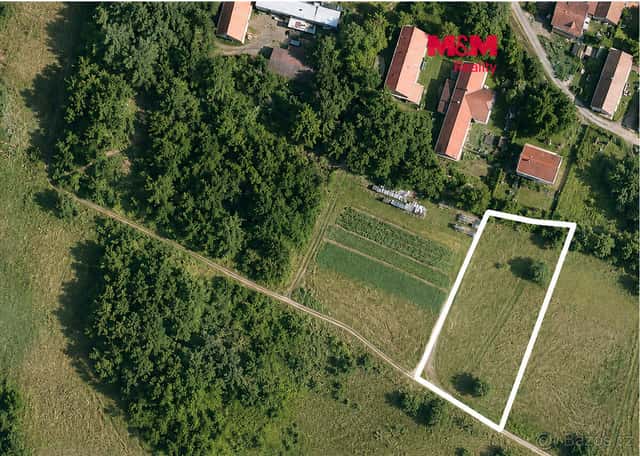 Prodej pozemku 1317 m2 v Milešově-Klenovicích, okres Příbram