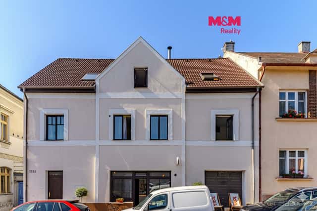 Prodej nájemního domu, 330 m², Mělník, ul. Kněžny Emmy, okres Mělník