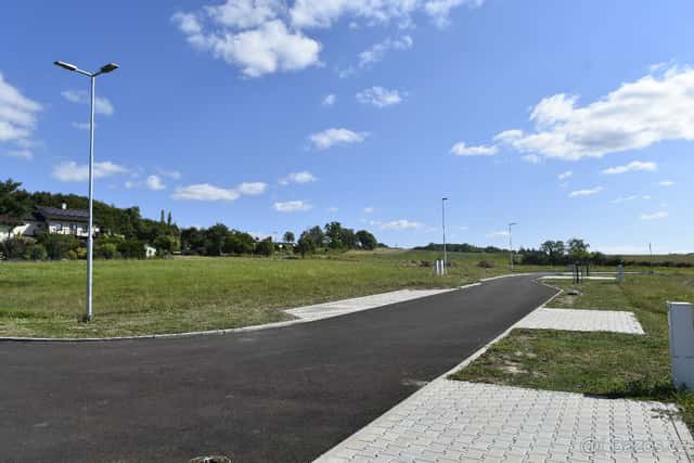 Žernov - stavební pozemek 1216 m2, okres Náchod