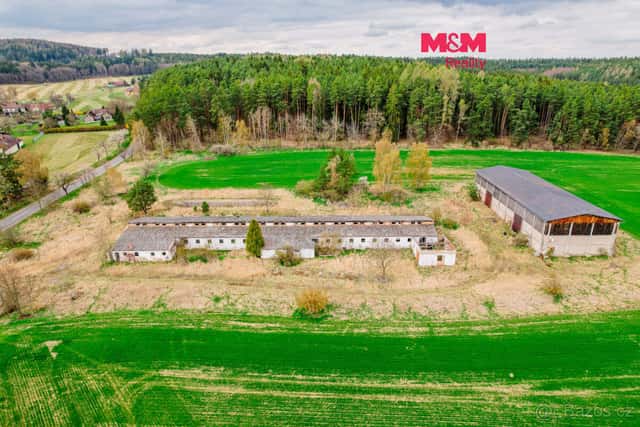 Prodej zemědělského objektu, 9558 m², Všemyslice, okres České Budějovice