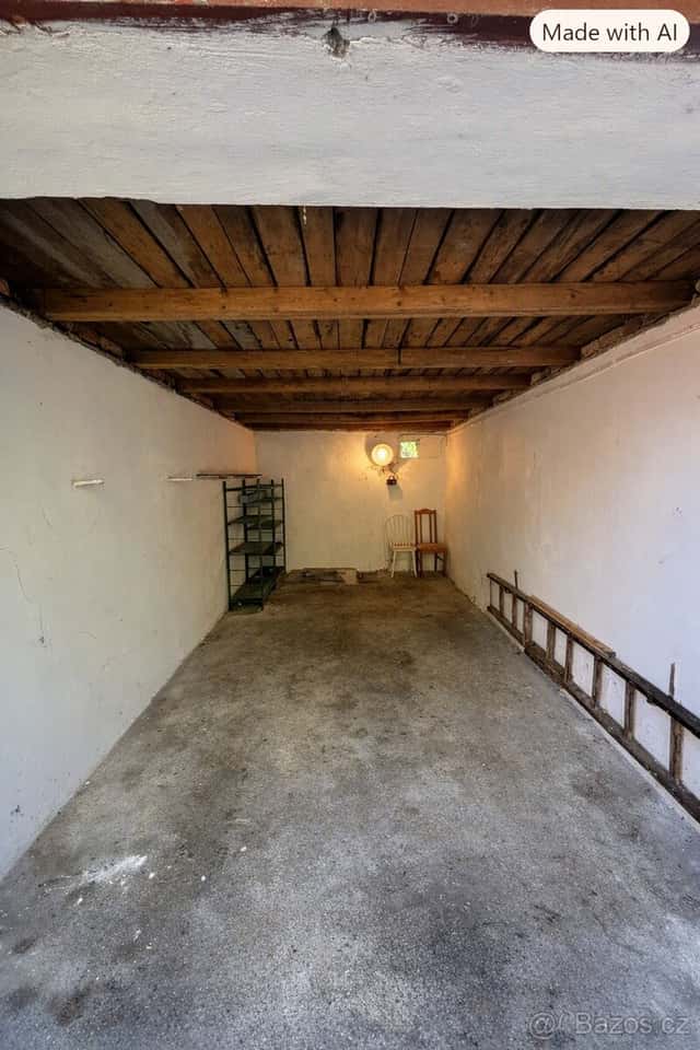 Garáž Popkovice -školka-Letiště, okres Pardubice