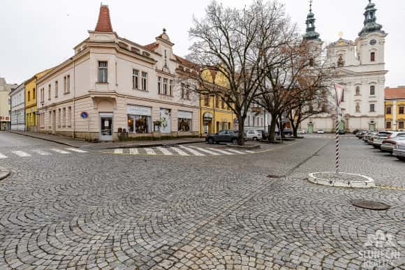 Činžovní rohový dům v centru Uherského Hradiště 450 m² - Mas, okres Uherské Hradiště
