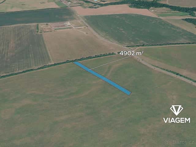 Pole 4 902 m², okres Uherské Hradiště