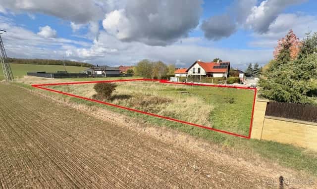Stavební pozemek 1 069 m² – Litice u Plzně, okres Plzeň-jih