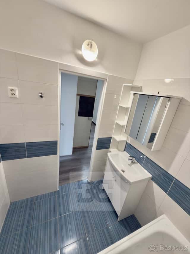 Pronájem bytu 3+1 74 m², Praha - Hlubočepy, ev.č. N09836, Praha 5