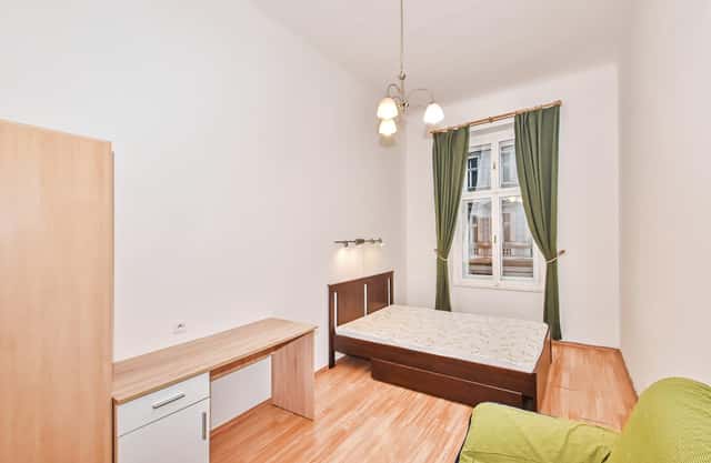 Pronájem bytu 1+1 , 36 m2, Praha 3 Žižkov, Husitská, Praha 3 – Žižkov