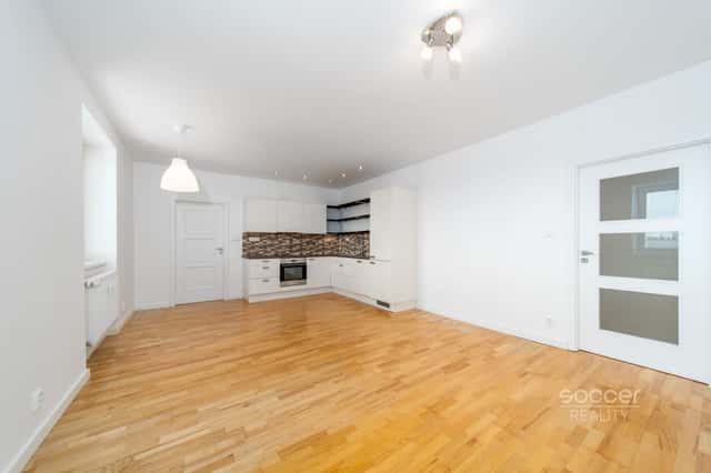 Prodej bytu 3+kk/sklep, 74+2,5 m2 v ulici Loudova, Praha 3 Žižkov., Loudova, Praha 3 – Žižkov