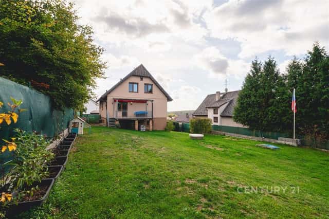 Prodej rodinného domu 5+kk 131 m v klidné lokalitě, pozemek 792 m, Trnová, okres Plzeň-sever, Trnová, okres Plzeň-sever