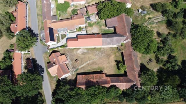 Výjimečná historická zemědělská usedlost s možností vlastního rybníčku Šamonice u Písku, Předotice – Šamonice, okres Písek