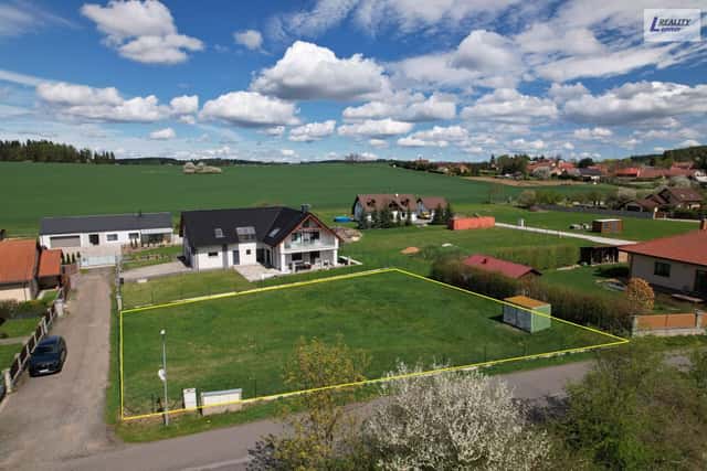 Stavební pozemek 1.009 m2, Konětopy, část obce Milín, Milín – Konětopy, okres Příbram