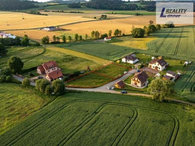 Stavební pozemek 1.760 m2, Klučenice, okres Příbram, u Orlické Přehrady, Klučenice, okres Příbram