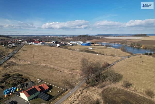 Komerční pozemek 4.000 m2, Drásov (okres Příbram) u dálnice D4 Příbram, Drásov, okres Příbram
