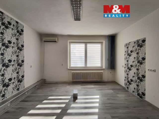 Pronájem obchod a služby, 24 m, Ostrava, ul. Hviezdoslavova, Hviezdoslavova, Praha 1 – Radvanice