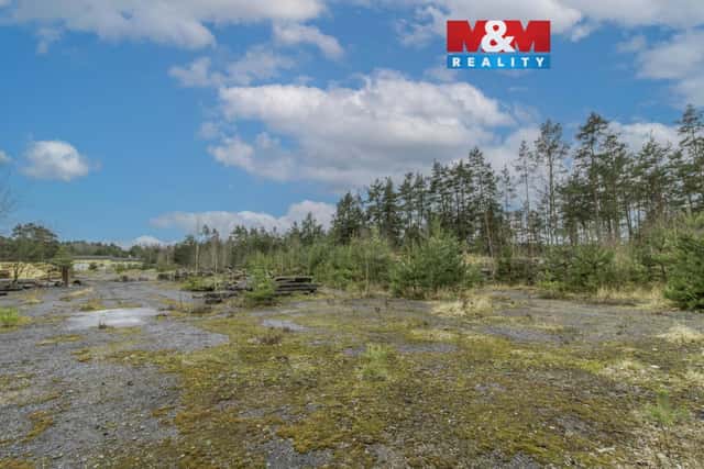 Prodej komerčního pozemku, 8120m, Ralsko, Ralsko – Hradčany, okres Česká Lípa