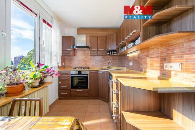 Prodej bytu 3+1, 85 m, Toužim, ul. Sídliště, Sídliště, Toužim, okres Karlovy Vary