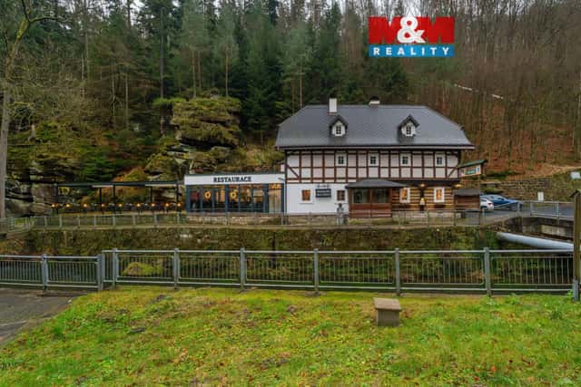 Prodej restaurace, stravování, 300 m, Hřensko, okr. Děčín, Hřensko, okres Děčín