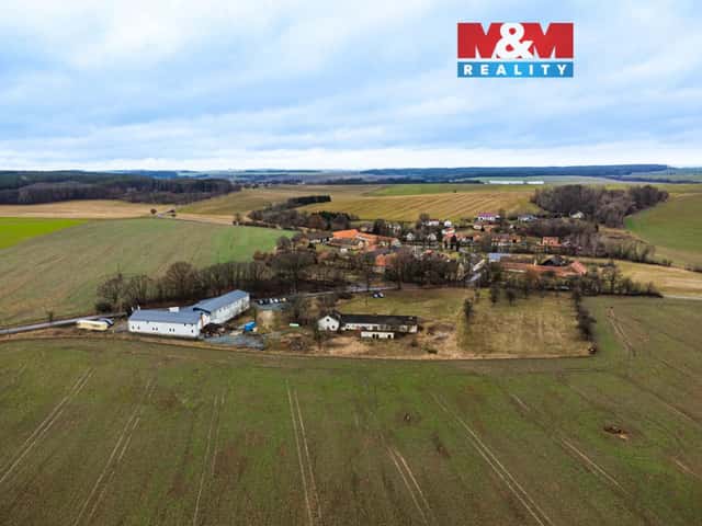 Prodej zeměděl. usedlosti, 600 m s pozemkem 300Malý Malahov, Puclice – Malý Malahov, okres Domažlice