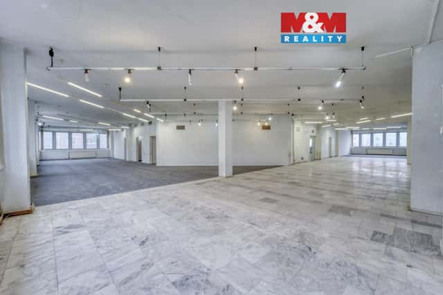 Pronájem obchod a služby, 641 m, Plzeň, ul. alej Svobody, alej Svobody, Plzeň – Severní Předměstí, okres Plzeň-město