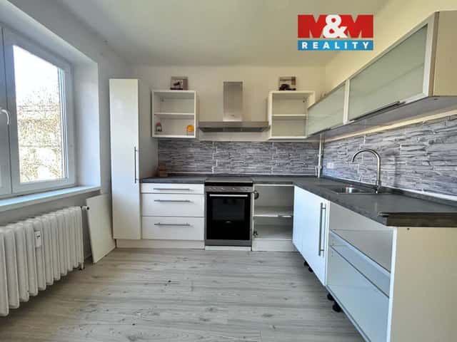 Pronájem bytu 2+1 v Mostě, ul. tř. Budovatelů, tř. Budovatelů, Most