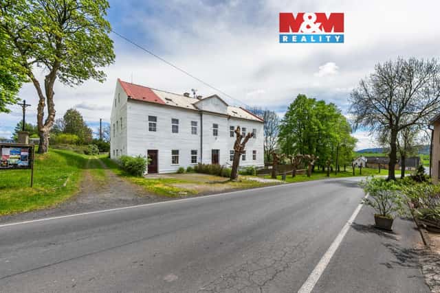 Prodej rodinného domu, 371 m, Močidlec u Pšova, Pšov – Močidlec, okres Karlovy Vary