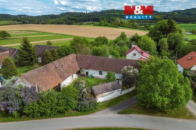Prodej rodinného domu 138 m, pozemek 2450 m, Soběsuky, Neurazy – Soběsuky, okres Plzeň-jih