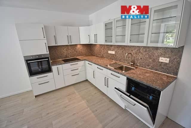 Pronájem, byt 3+1, 97 m, ul. Vrchlického, Žamberk, Vrchlického, Praha 4
