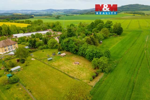 Prodej pozemku k bydlení, 1016 m, Hostouň - Přes, Praha 3 – Přes