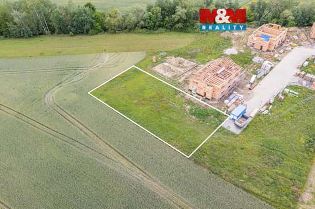Prodej pozemku k bydlení, 1015 m, Dříteč, Dříteč, okres Pardubice