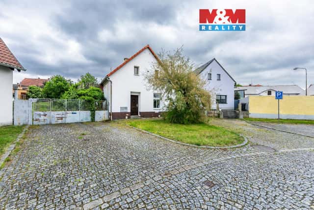 Prodej rodinného domu, 230 m, Holýšov, ul. náměstí 5. května, náměstí 5. května, Holýšov, okres Plzeň-jih