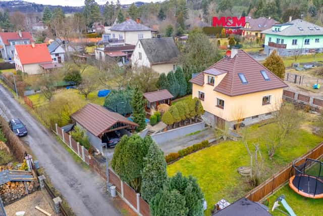 Prodej rodinného domu, 184 m, garáž, bazén, Kamenný Přívoz, Kamenný Přívoz, okres Praha-západ